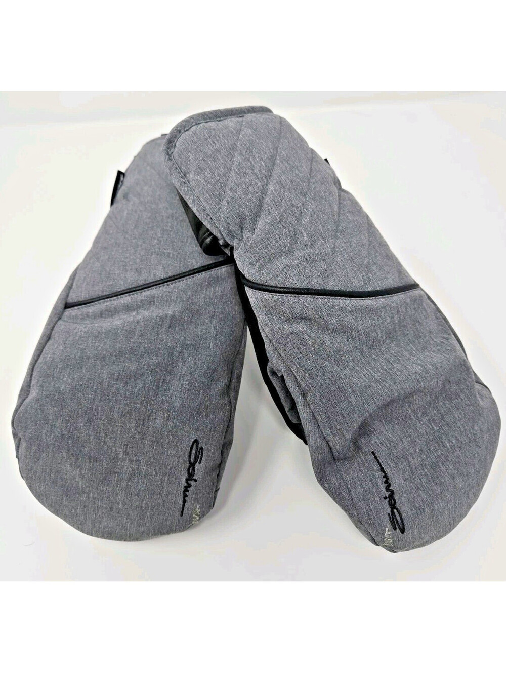 Seirus Maximum Heat Gray Mittens Gloves Adjustable Waterproof Breathable